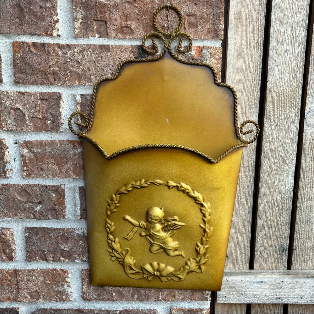 Southern Living at Home Glorious Door Bucket
